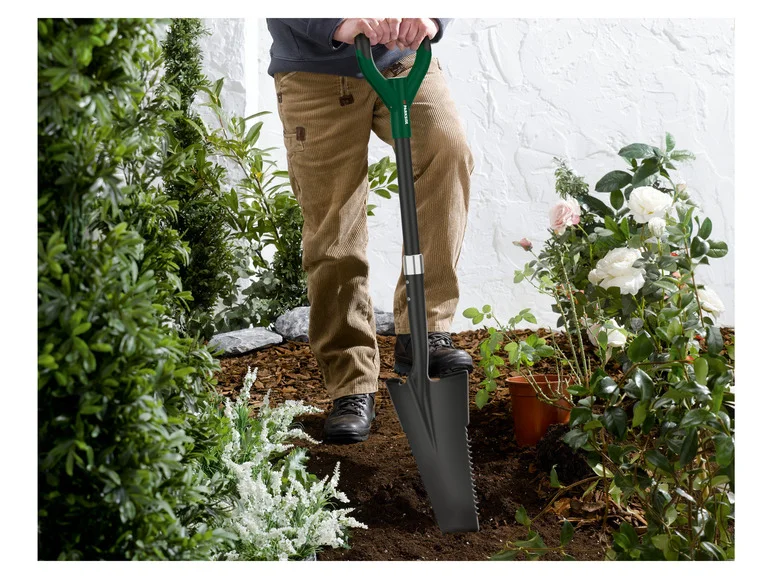 PARKSIDE® Bêche avec scie à racines ou Pelle avec lame ondulée
