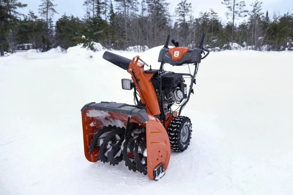 Husqvarna Outdoor Power Equipment Husqvarna St 327 Residential Snow Blower 27